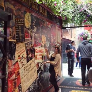 Meet your Posher, Elizabeth